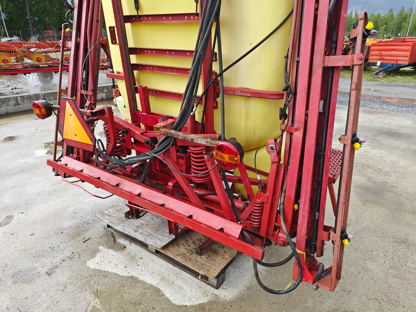 Hardi Master 1200L - 15-18m - Katsastettu / Kasvinsuojeluruisku - Katso video!