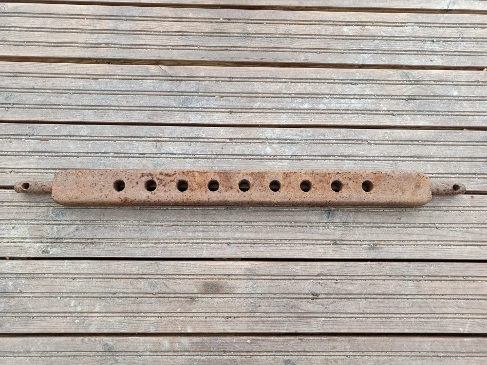 Vetokarttu pituus 800mm, päät 22mm / Keskireikä 20mm