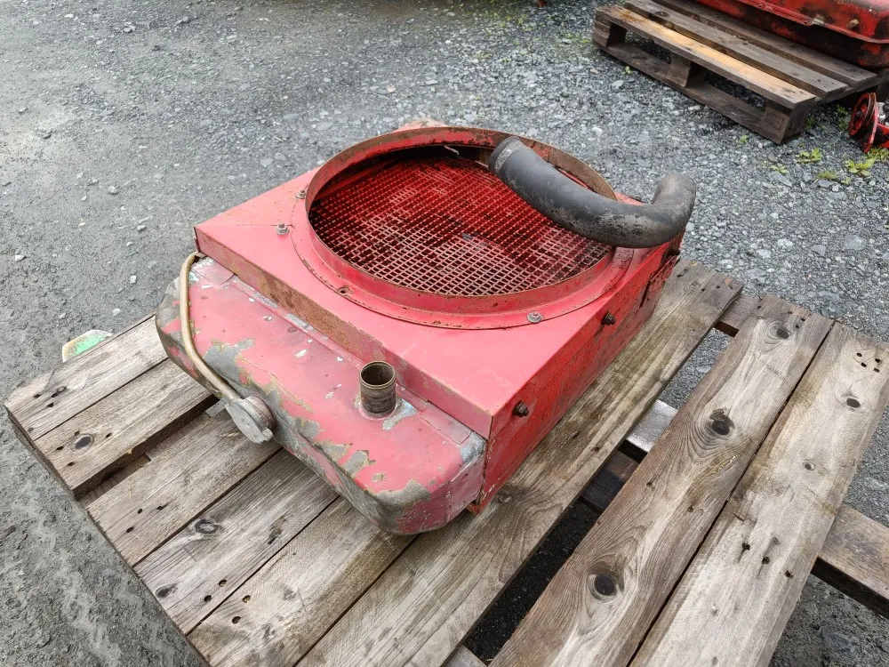 Sampo 410 leikkuupuimurin / jäähdytin