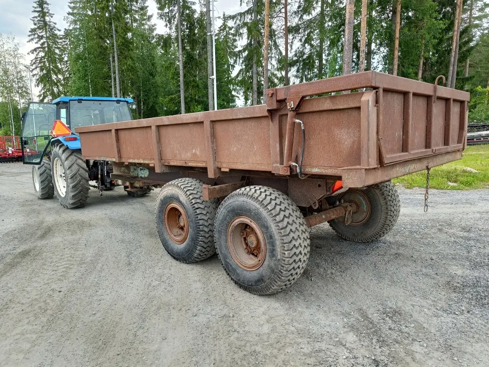 Maansiirtokärry 2-akselinen / Hydraulisella takalaidalla, katso video!