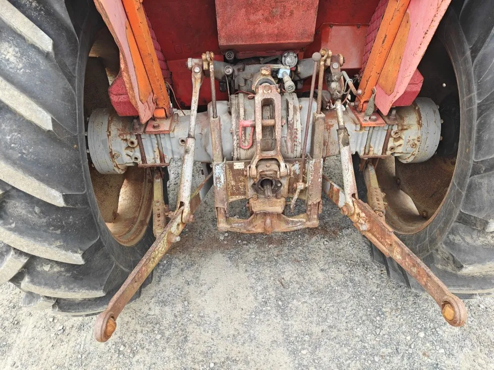 Massey Ferguson 165S traktori / alvillinen kone, Katso video!