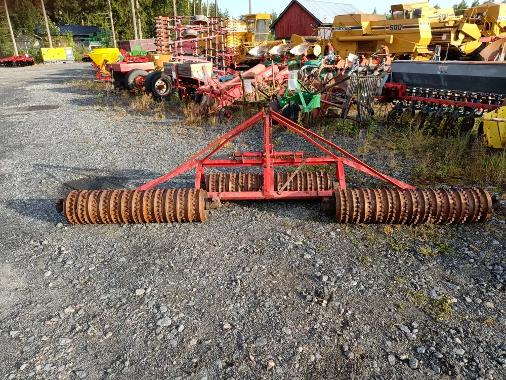 Panelian nostolaitejyrät 370cm / Asiallisen kuntoiset!