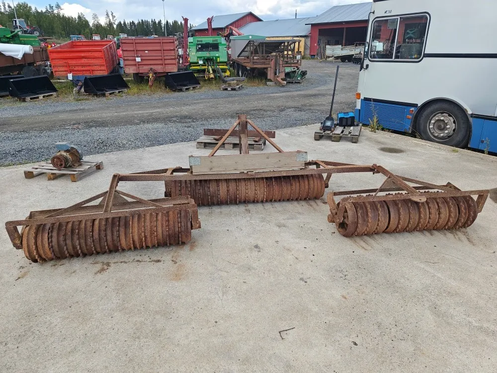 Jyrät hinattavat 3-osaiset työleveys 390cm /