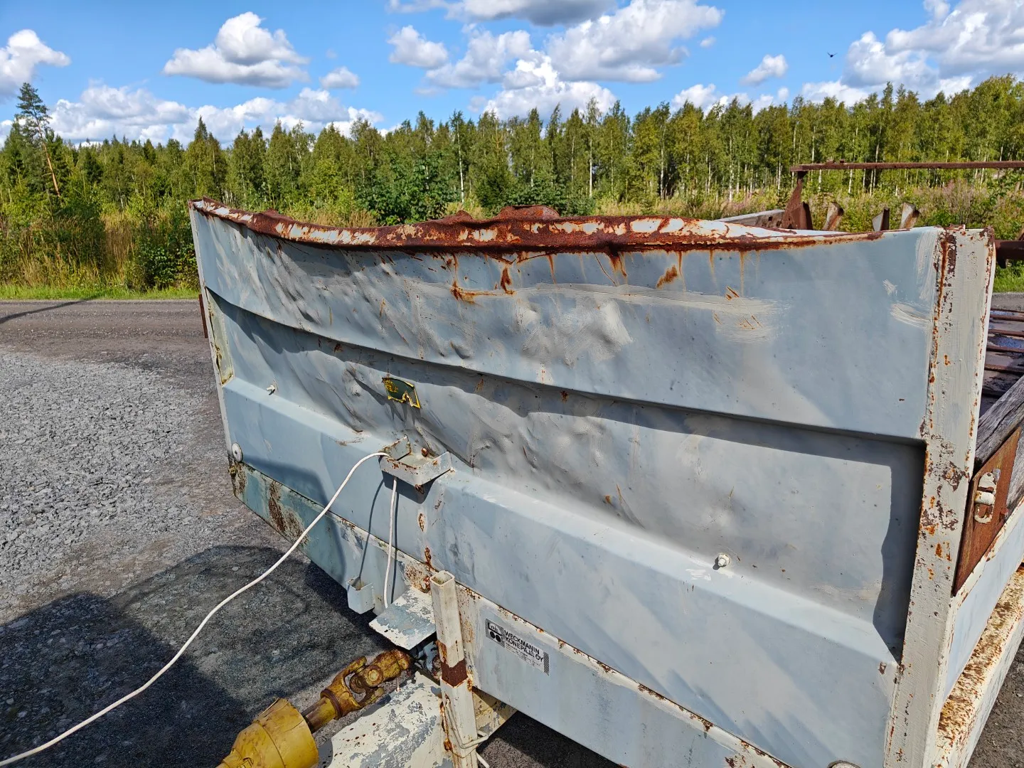 Tuhti yleisperävaunu - lantakärry / 8000kg - telikärry - video!
