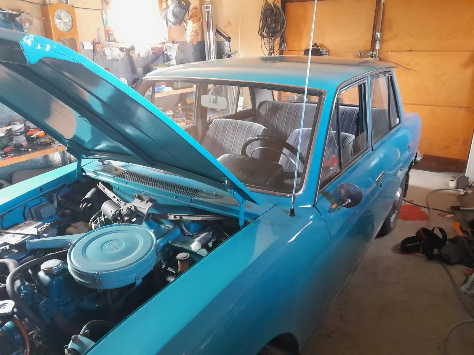 Henkilöauto Datsun Bluebird /