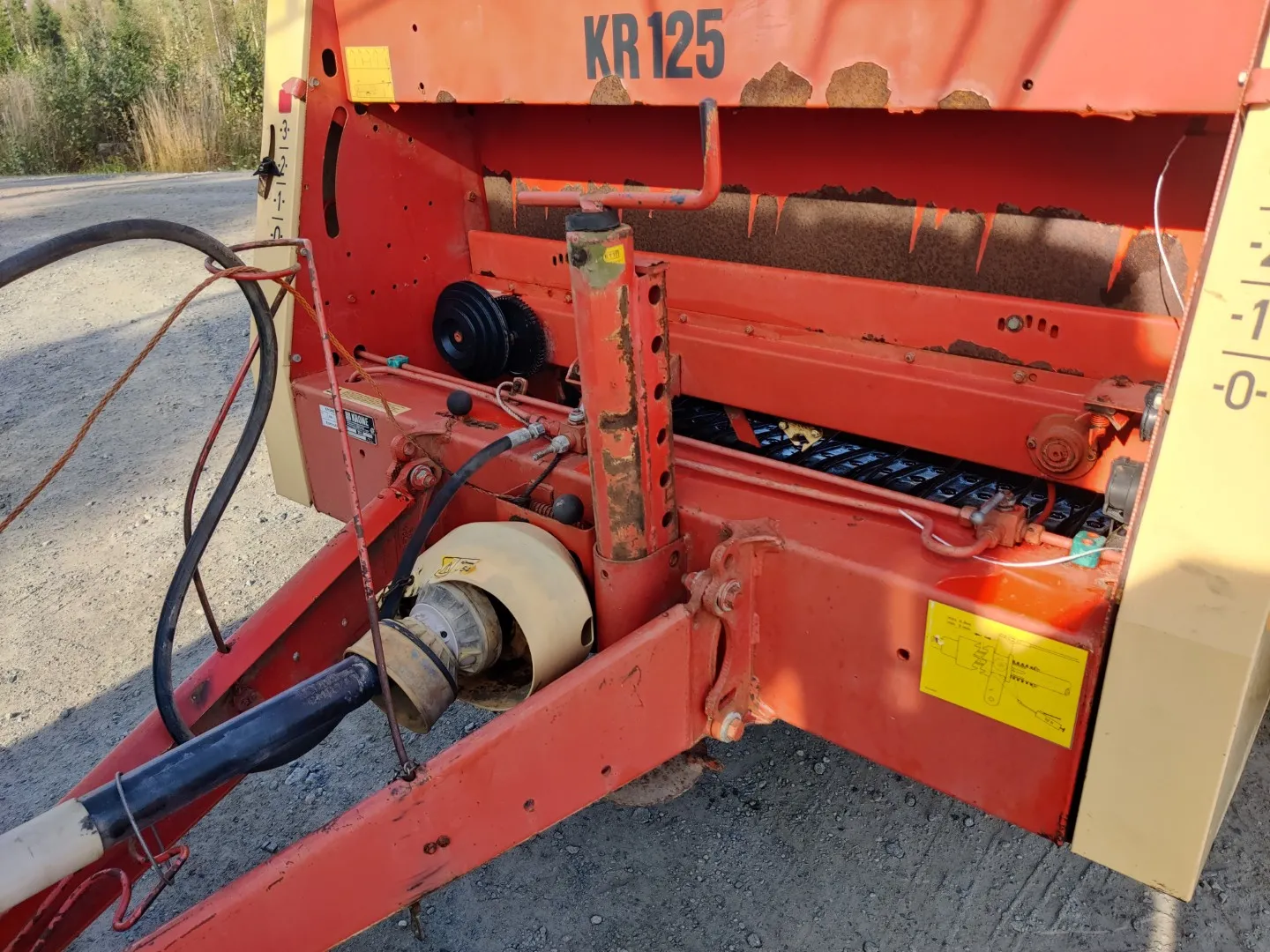 Krone KR125 pyöröpaalain / Katso video!