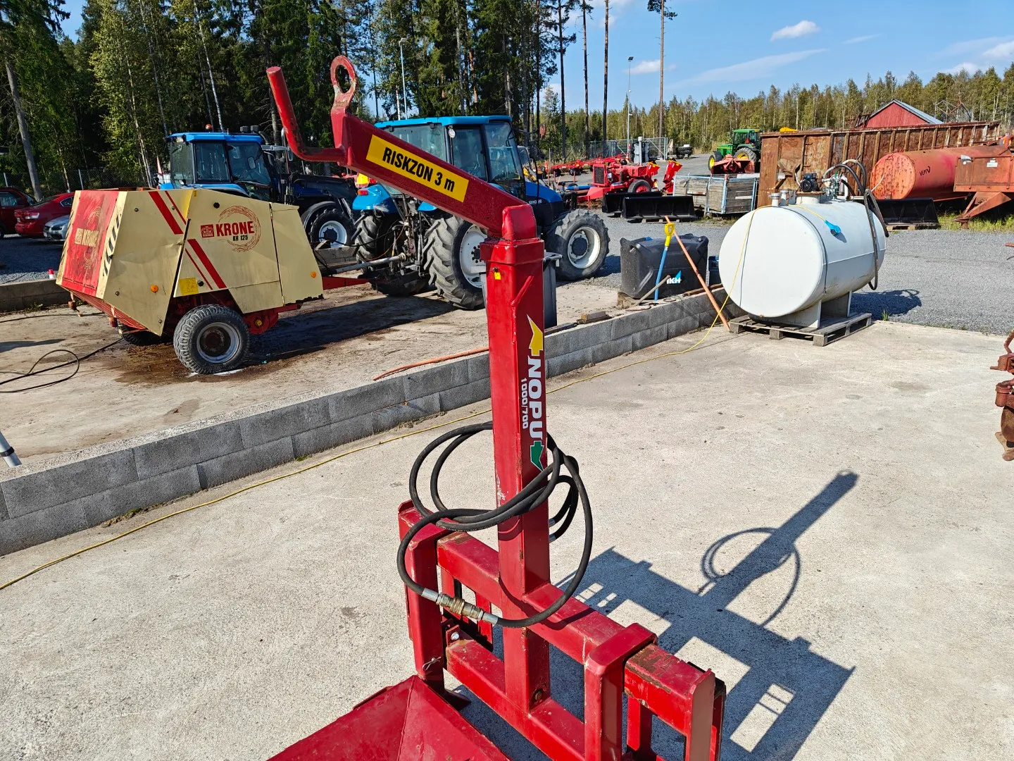 Nopu 1000/700 suursäkkinostin / Vila-kiinnikkellä - Katso video!