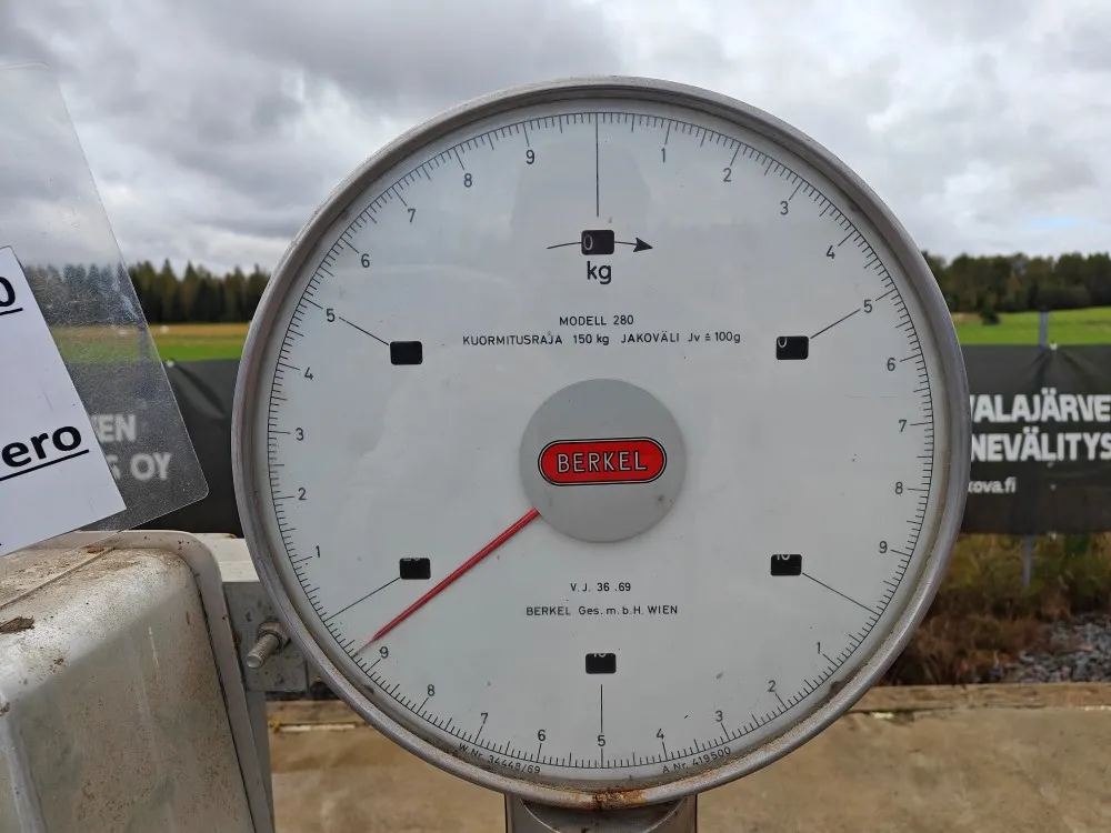 Ruhovaaka Berkel 280 / Asiakkaan lukuun