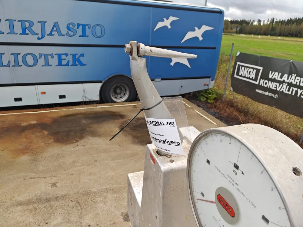 Ruhovaaka Berkel 280 / Asiakkaan lukuun