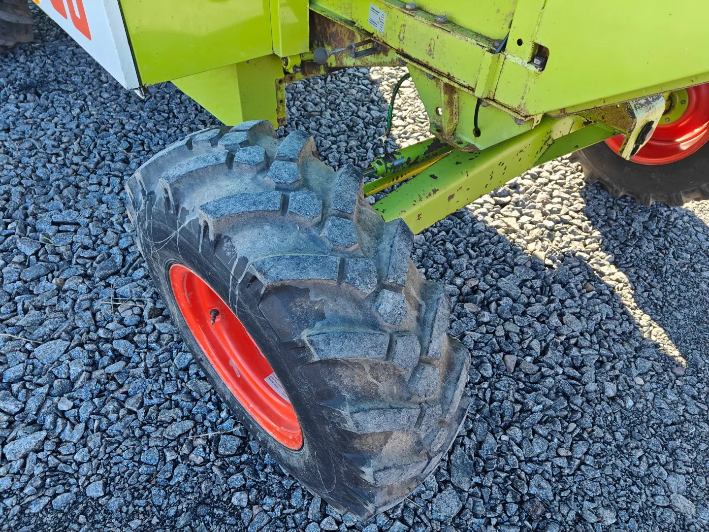 Claas Dominator 58 leikkuupuimuri / Katso video!