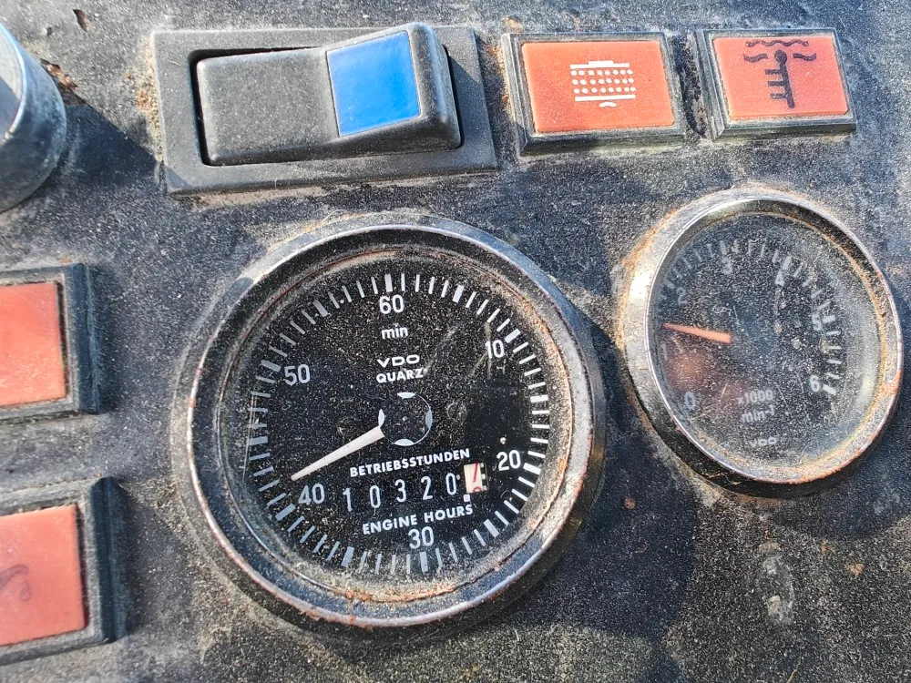 Wille 445 - kauhalla ja nivelauralla / Myydään asiakkaan lukuun - Katso video!