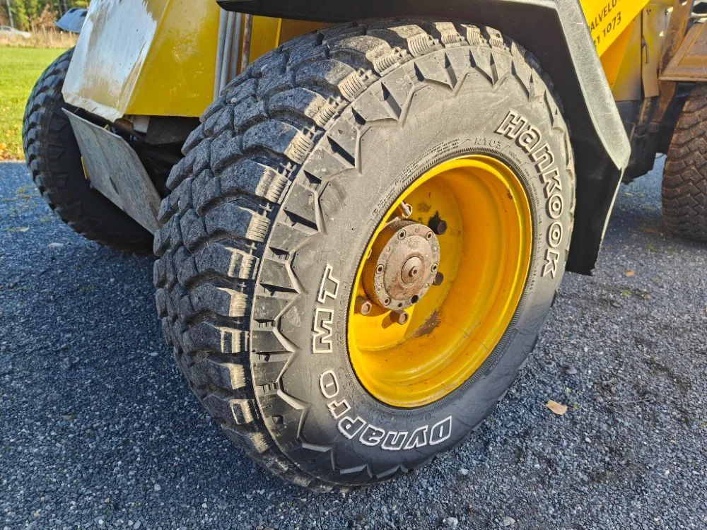 Wille 445 - kauhalla ja nivelauralla / Myydään asiakkaan lukuun - Katso video!