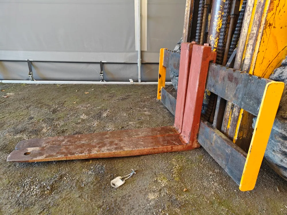 Hyster diesel trukki / Myydään asiakkaan lukuun