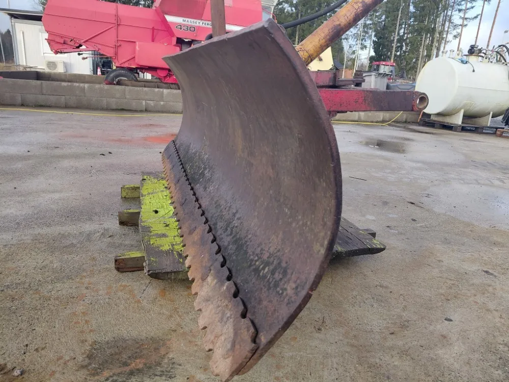 Puskulevy 220cm - järeä / Lumihommiin tai maansiirtoon