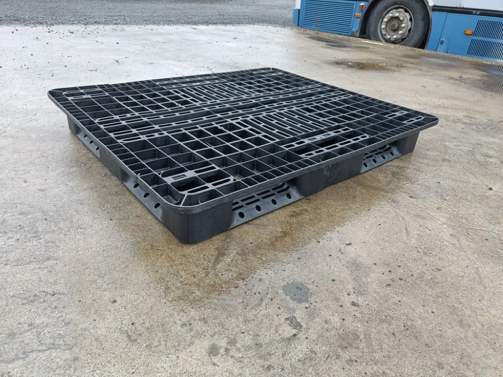 Kuormalava - muovinen FIN-koko / 10kpl erä - 1295 mm x 1050 mm