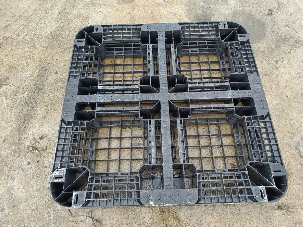 Kuormalava muovinen - 10kpl erä / 1140 mm x 1140 mm - ritiläkannella