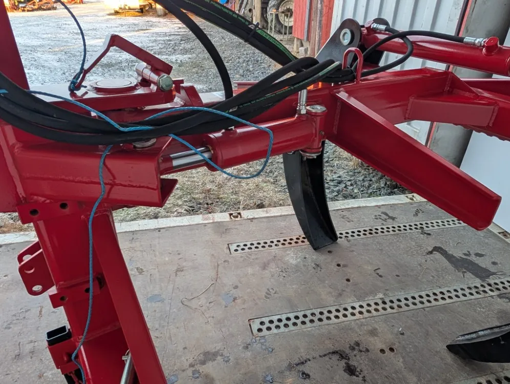 Kipa juontokoura hydraulikäännöllä / Kotimaista laatua - Katso video!