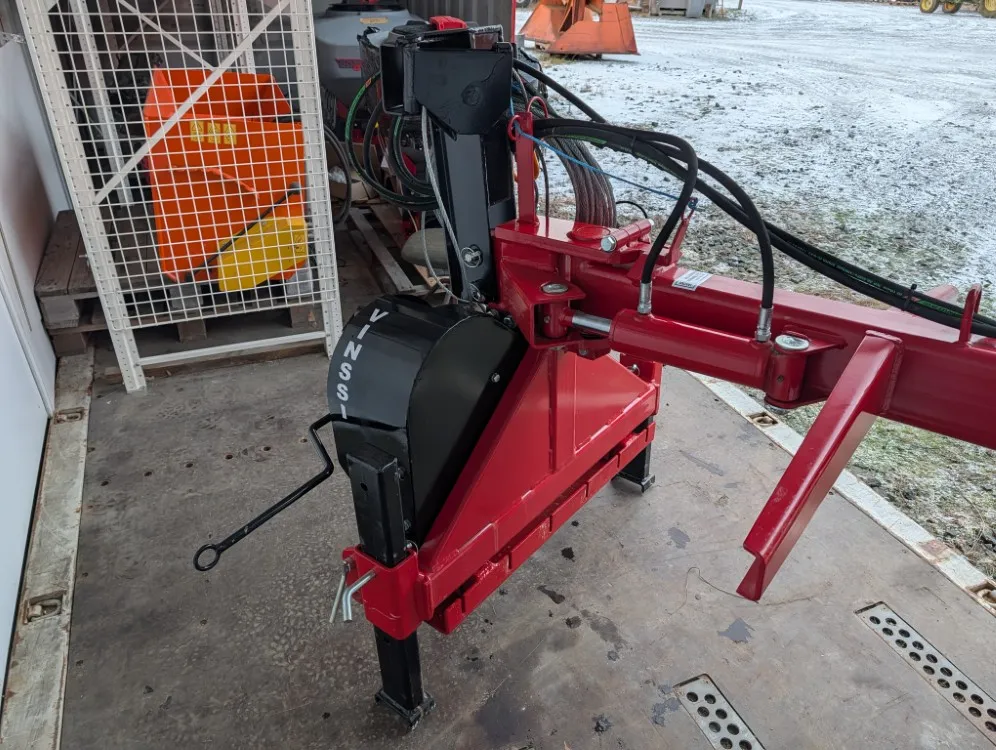 Kipa juontokoura vinssipaketilla / Hydraulikääntö - Katso video!