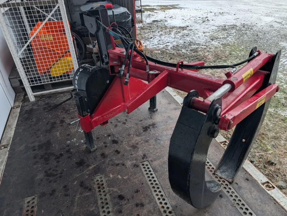 Kipa juontokoura vinssipaketilla / Hydraulikääntö - Koekäytetty - TARJOUS!