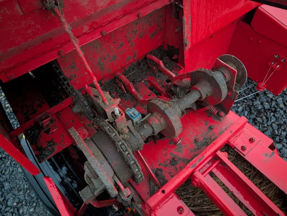 Massey Ferguson 120 kovapaalain / Kanttipaalain - Siisti kone!