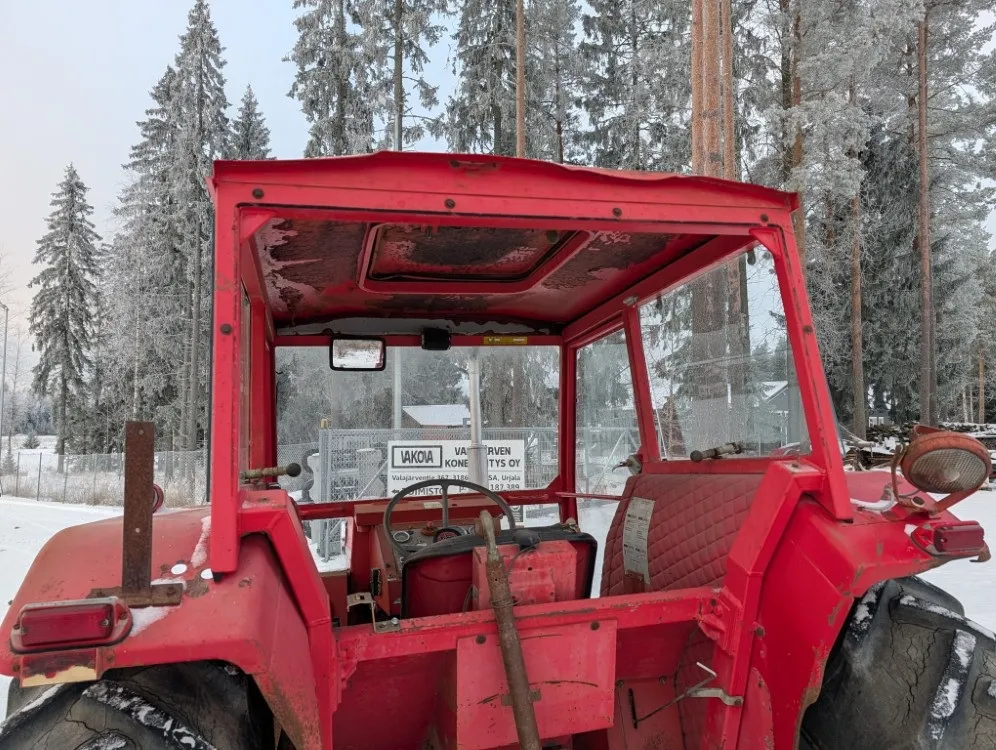 Massey Ferguson 165S MultiPower / Katso video!