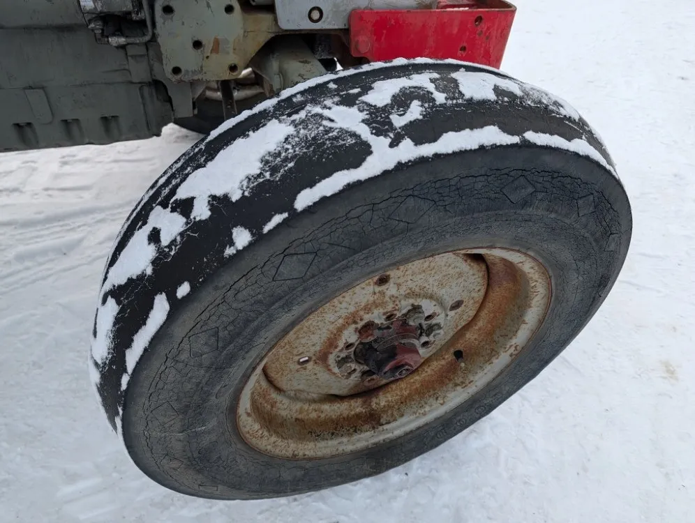 Massey Ferguson 165S MultiPower / Katso video!