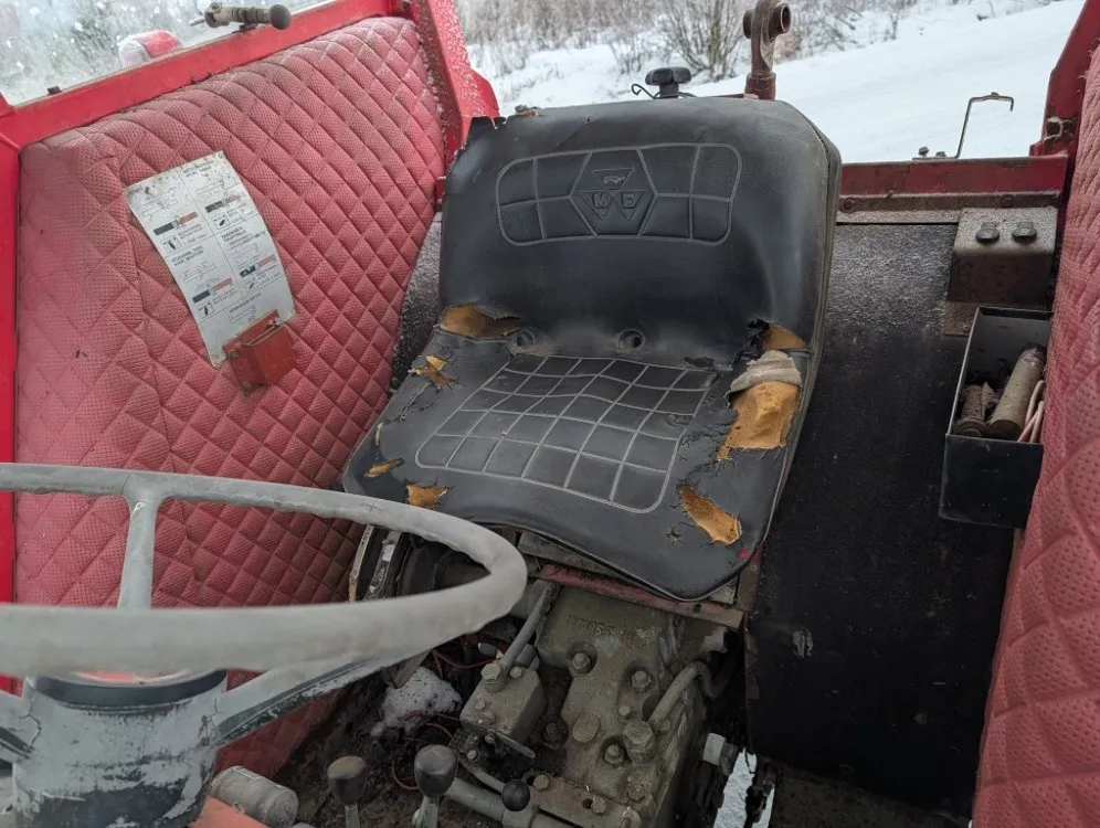 Massey Ferguson 165S MultiPower / Katso video!