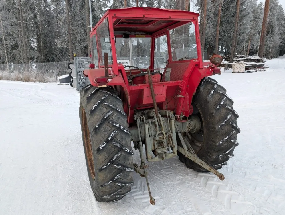 Massey Ferguson 165S MultiPower / Katso video!