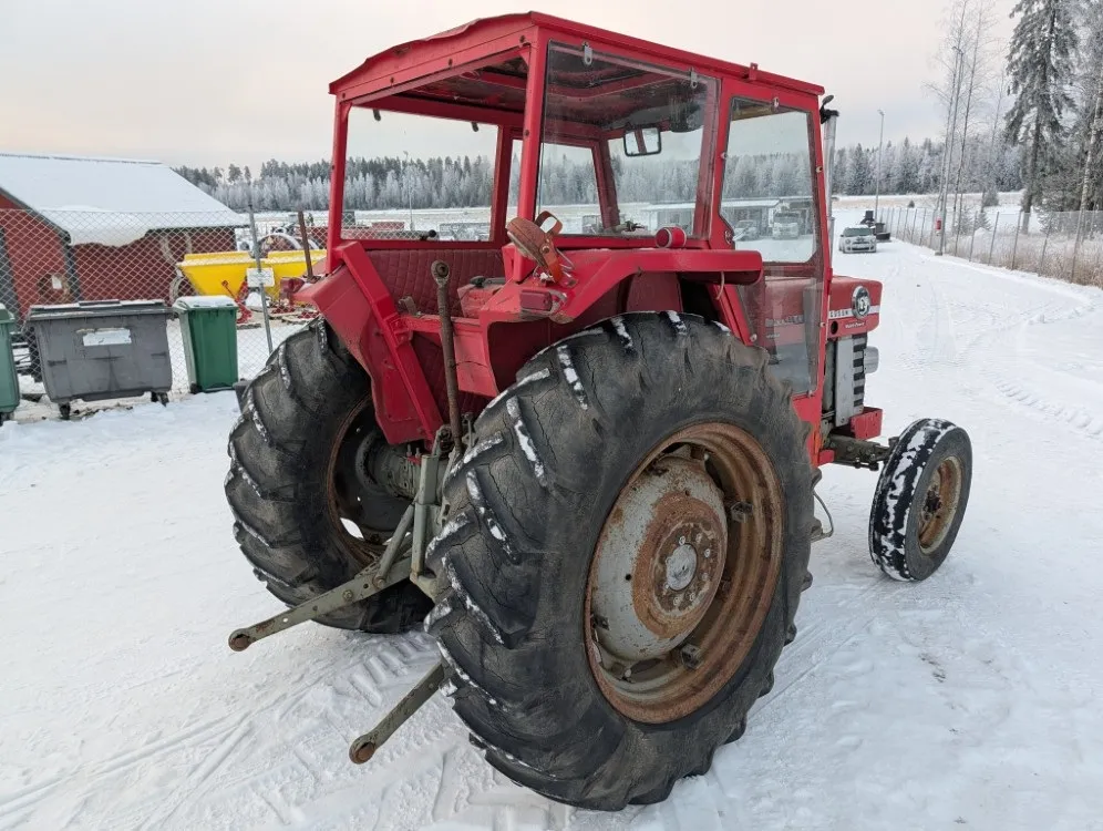 Massey Ferguson 165S MultiPower / Katso video!