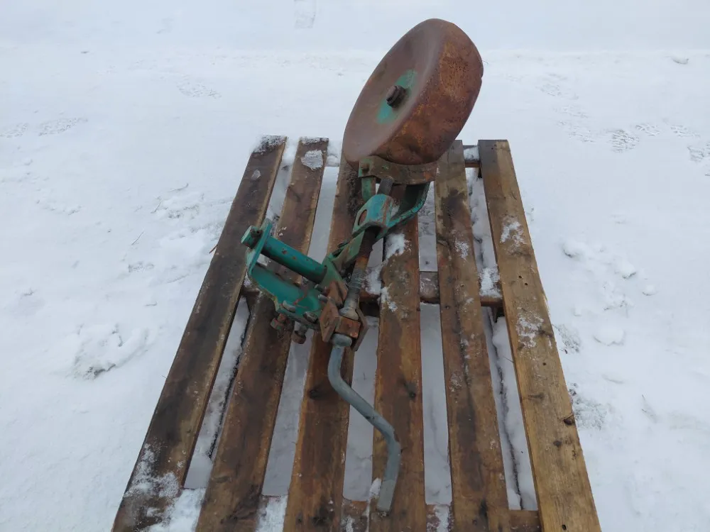 Kverneland sarka-auran tukipyörä / Alkuperäinen, käytetty