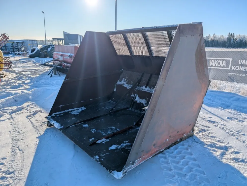 Hakekauha 243cm - EURO-kiinnike / Todella iso ja tilava kauha!