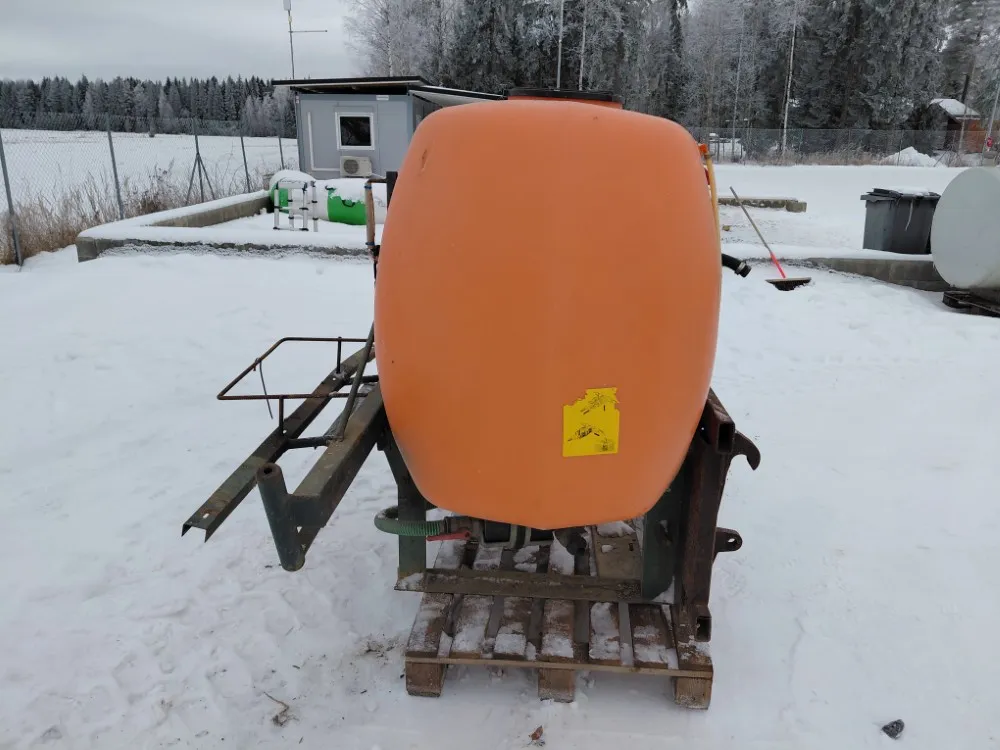 Eho lisäsäiliö 800L / Euro-kiinnikeellä