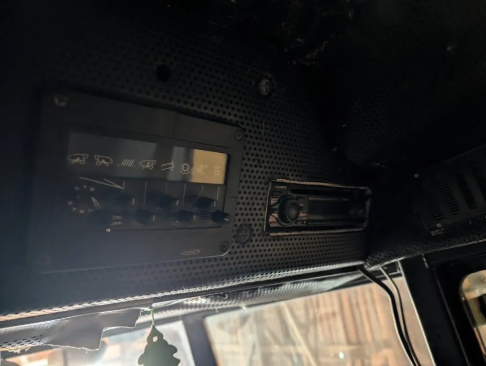 New Holland TX32 leikkuupuimuri / Myydään asiakkaan lukuun