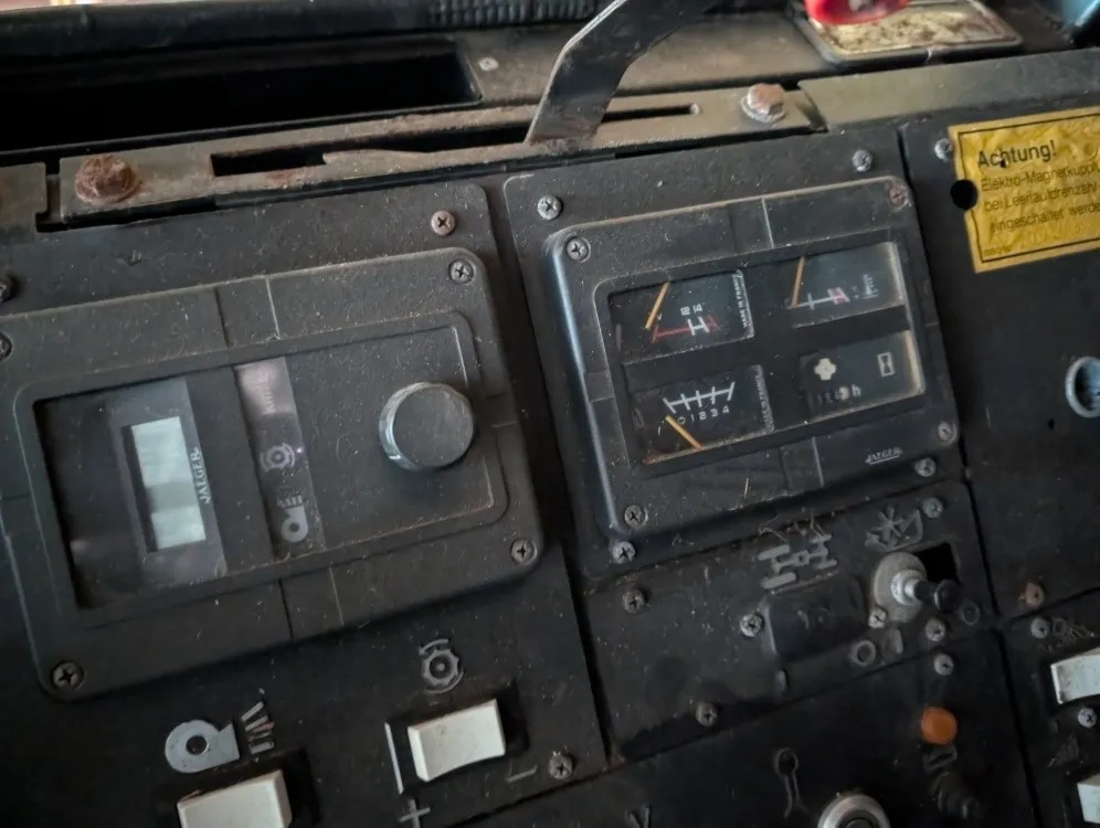 New Holland TX32 leikkuupuimuri / Myydään asiakkaan lukuun