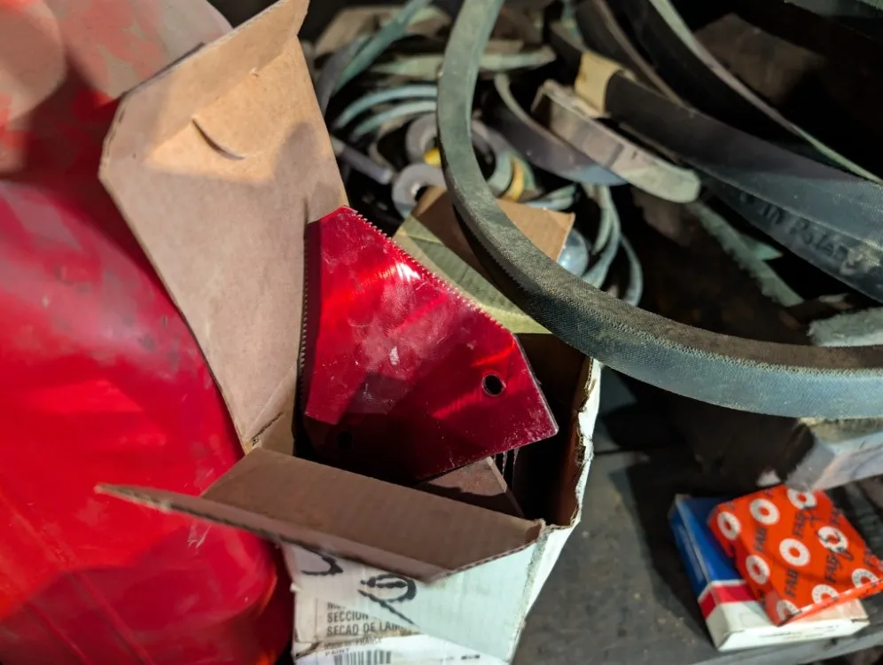 New Holland TX32 leikkuupuimuri / Myydään asiakkaan lukuun