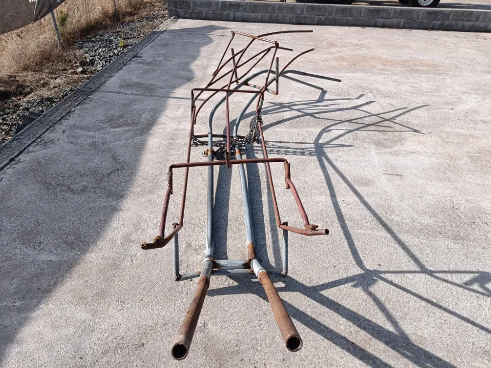 Paalirata sivulle heittävä / Welger AP42 paalaimesta