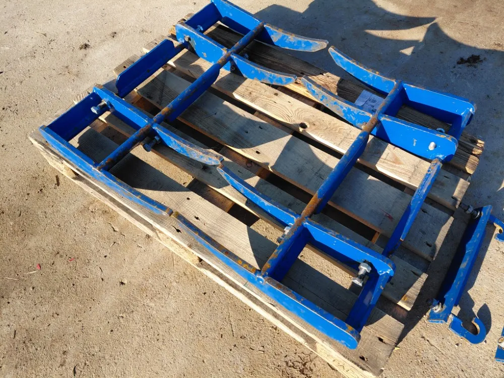 Klapileuat / Loglift 51 kuormaajassa olleet