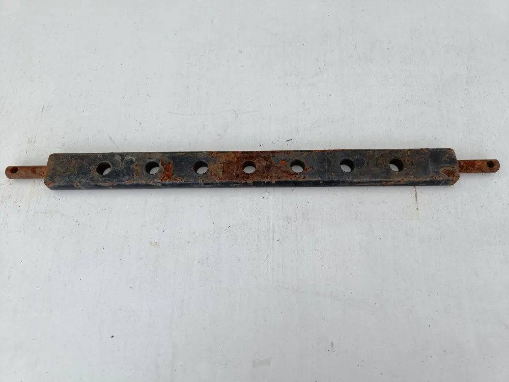 Vetokarttu pituus 815mm päät 22mm / Keskireikä 22mm