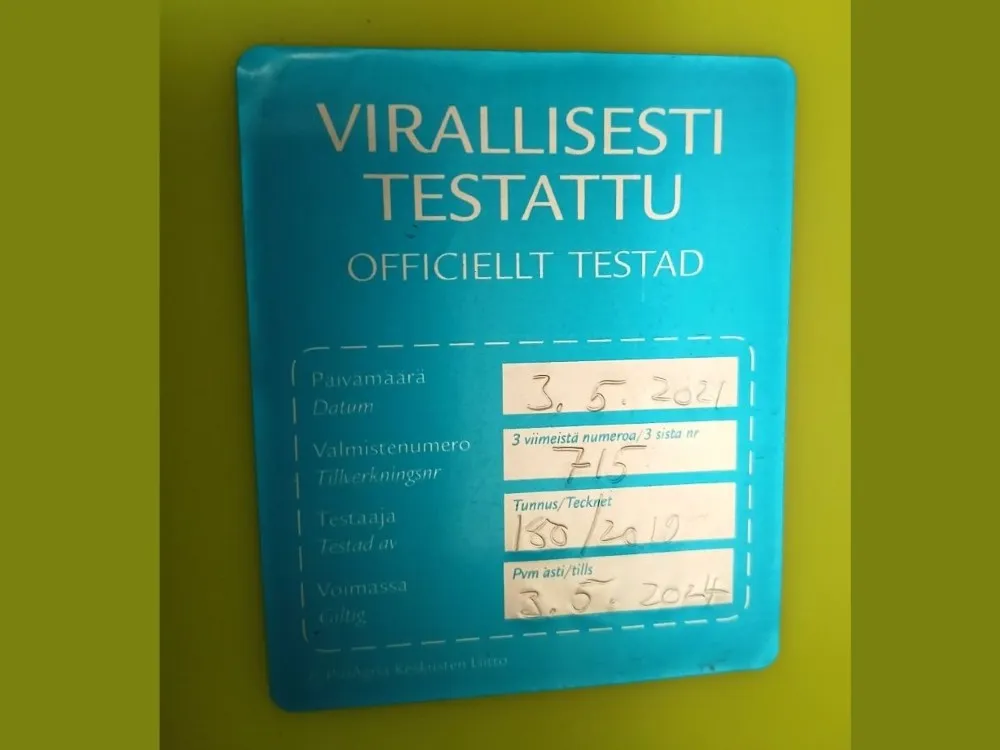 Rocha Mittos 600 sumuruisku / Mansikkatilan käytöstä
