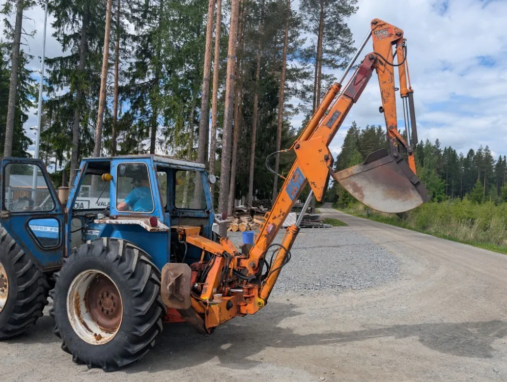 Esa 2000 maatilakaivuripaketti / Paljon kauhoja mukaan, katso video!