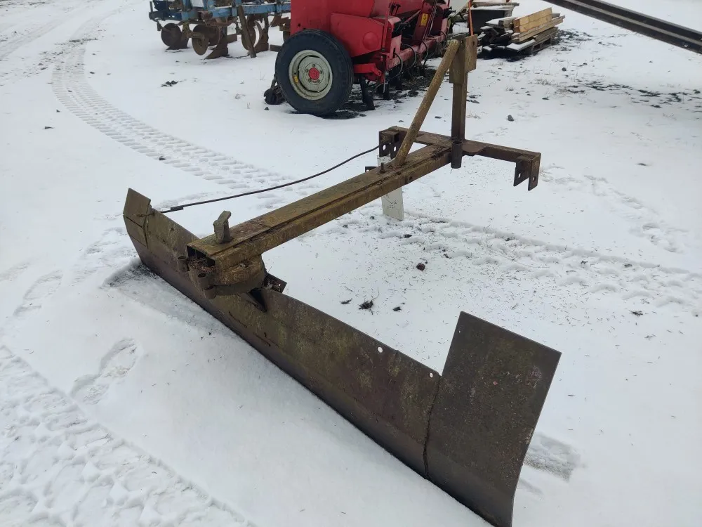 Perälevy 200cm pikkutraktoriin / käytetty, ei ympäripyörivä