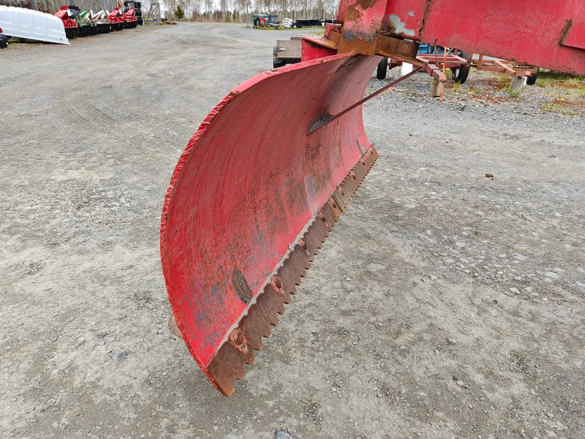 Perälevy 250cm - järeä / Hydraulisesti kääntyvä