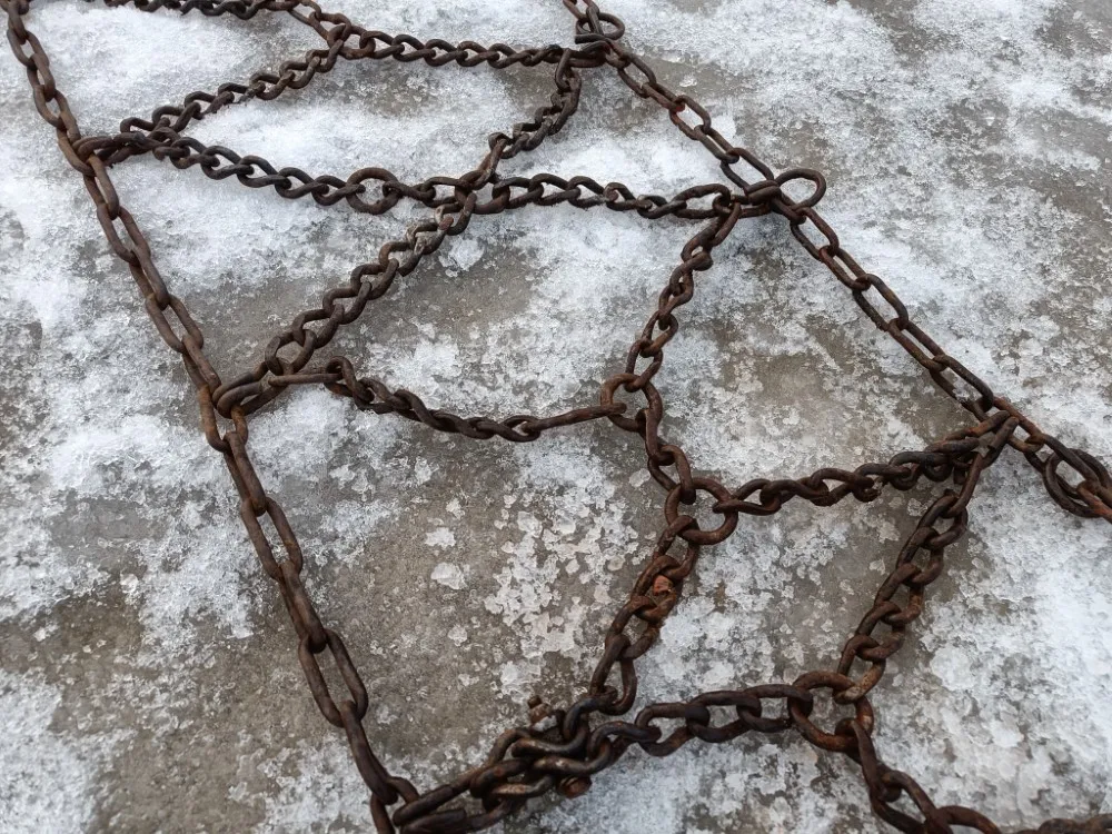 Lumiketjupari traktoriin - 8 mm / Hieman eri kokoiset