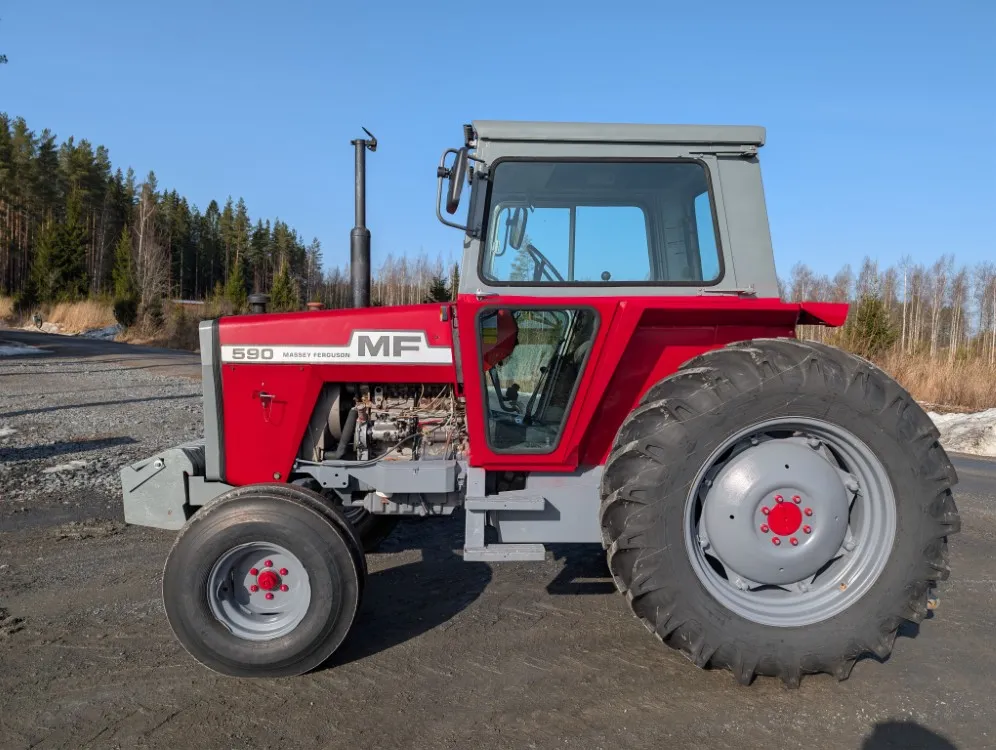 Massey Ferguson 590 traktori / Uudet renkaat, siisti kone, katso video!